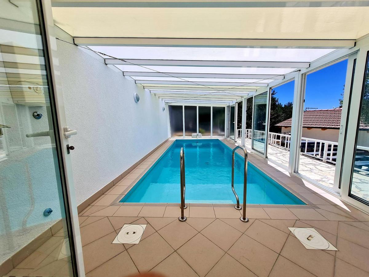 Vila Maslina Apartments Mit Pool Und Garten Nahe Am Strand Tučepi Dış mekan fotoğraf